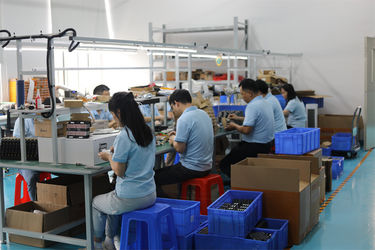 Shenzhen Juyi Science And Trade Co., Ltd. ligne de production du fabricant